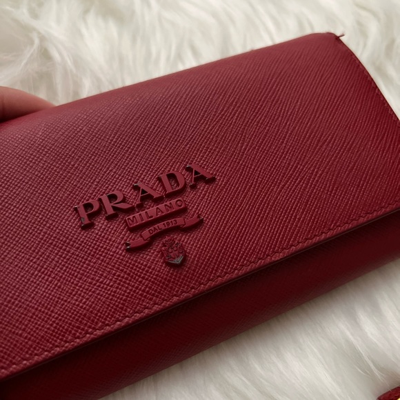 PRADA LONG WALLET SAFFIANO LEATHER - Picture 3 of 9